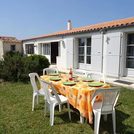 Dolus-d'oleron Sleeps 9 Pool Wifi Dolus d'Oléron
