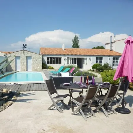 Dolus-d'oleron Sleeps 9 Pool Wifi Dolus d'Oléron