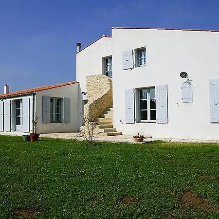 Dolus-d'oleron Sleeps 9 Pool Wifi *