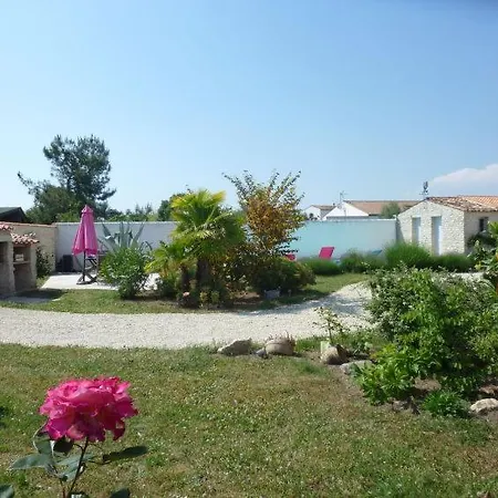 Vakantiehuis Dolus-d'oleron Sleeps 9 Pool Wifi