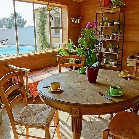Dolus-d'oleron Sleeps 9 Pool Wifi Dolus d'Oléron